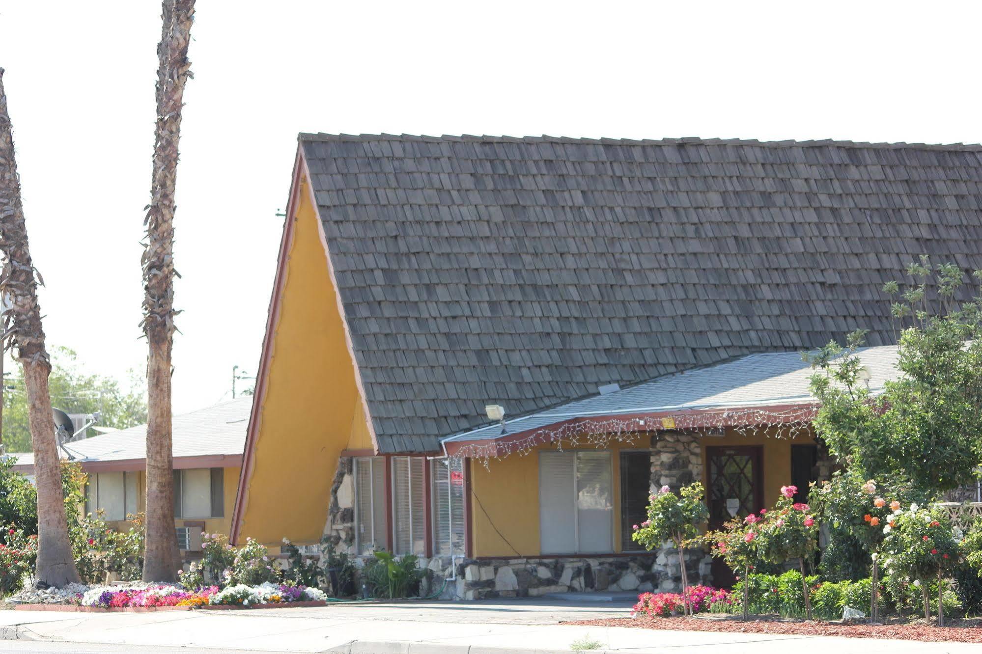 Cinderella Motel Wasco Esterno foto